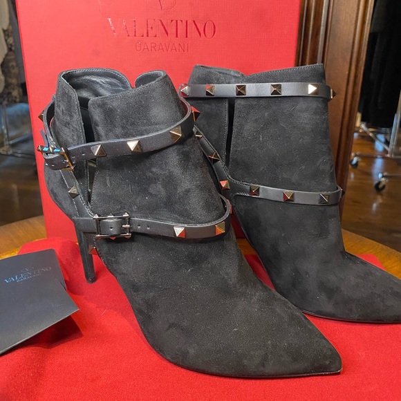 Valentino rock stud black suede ankle booty - Picture 2 of 5